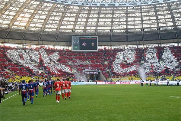Леонид Слуцкий всегда согласен на ничью. Валерий Карпин всегда играет на победу