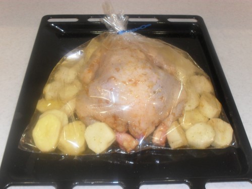 Цыпленок запеченный с картофелем в рукаве 6df08a127ea816ecb817e79c86804af2