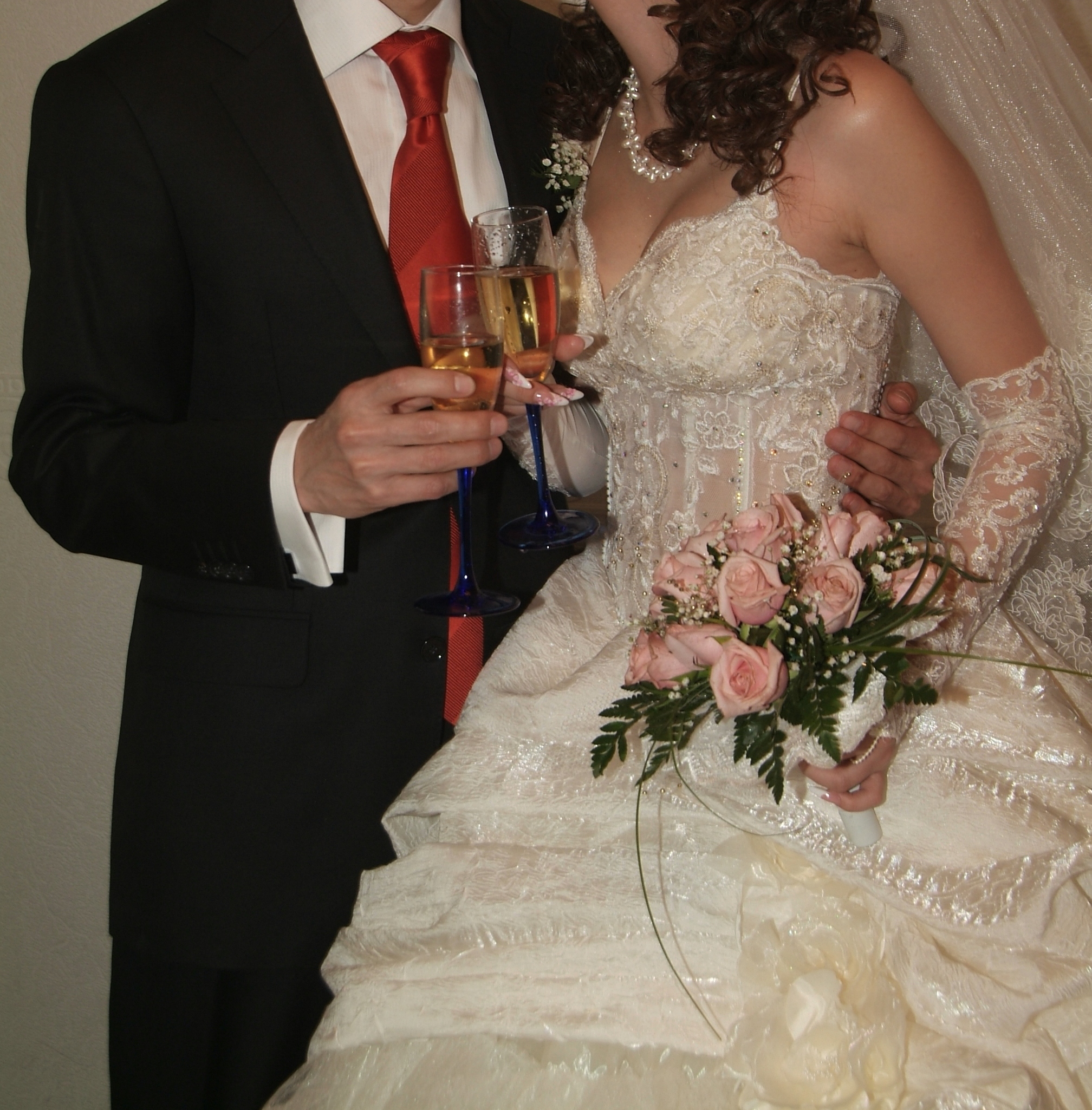 Свадебные платья цвета брызги шампанского